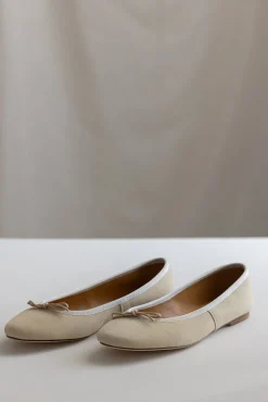 Ballerina - Capri Suede Vanilla Cremin