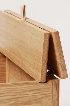 Benk - A Line Storage Bench 68 Oljet Eik