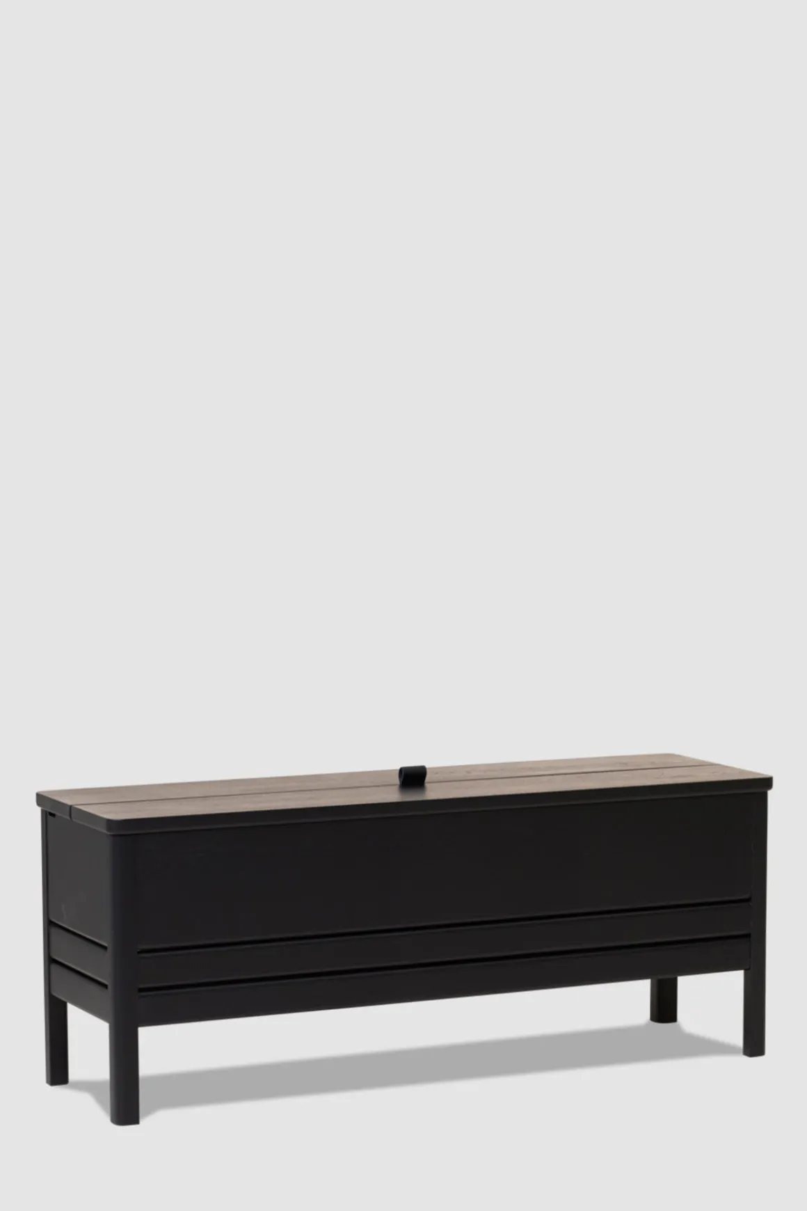 Benk - A Line Storage Bench 111 Sort Eik