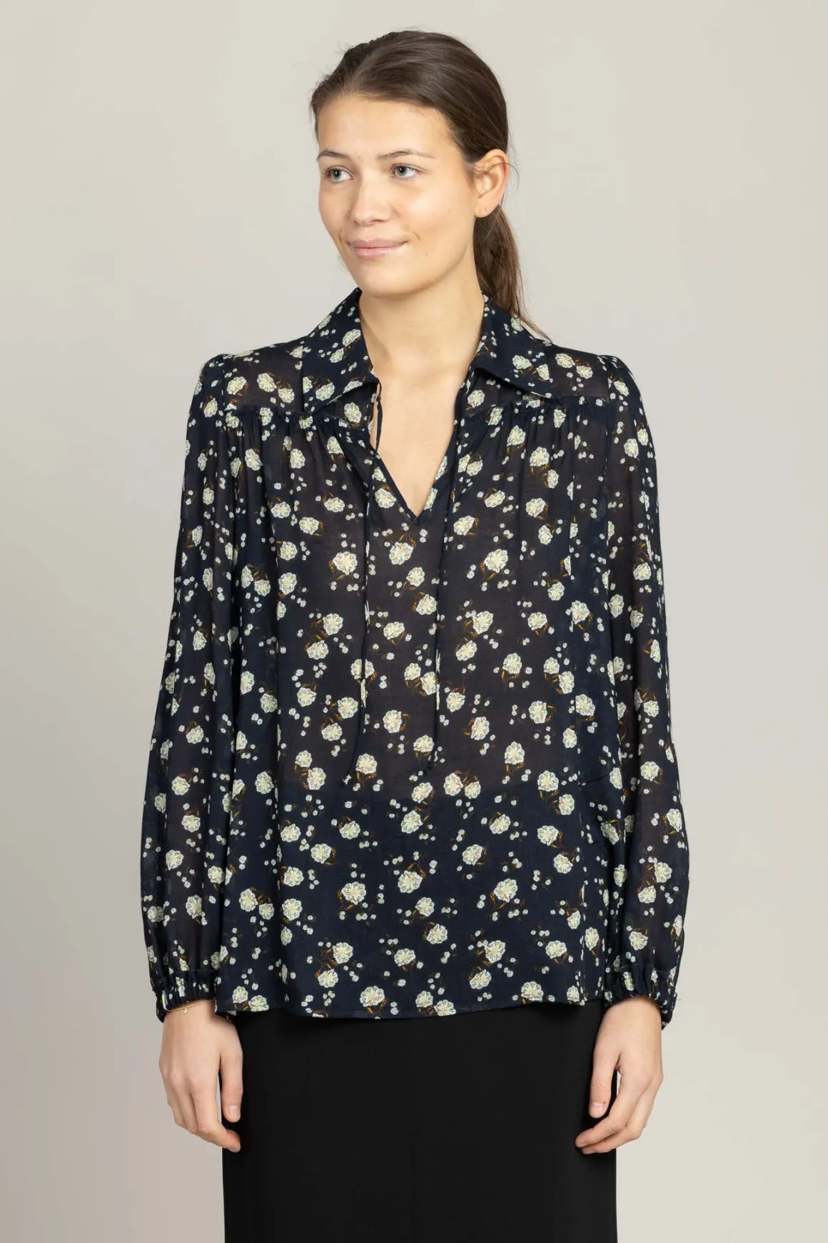 Bluse - Floral Volumes Blue/White Flower Garden