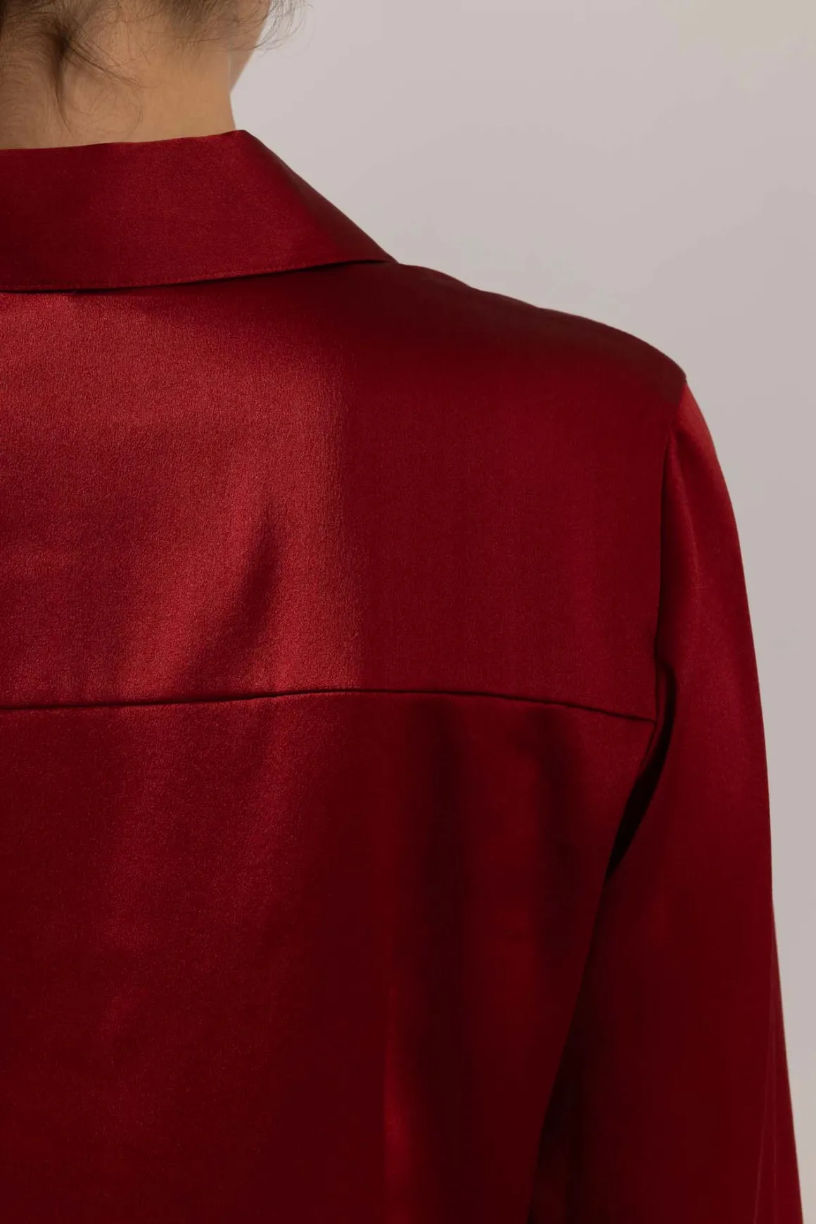 Bluse - Slim Fit Satin Ruby Ink