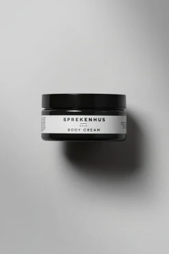 Body Cream - 230ml Oriental Plum