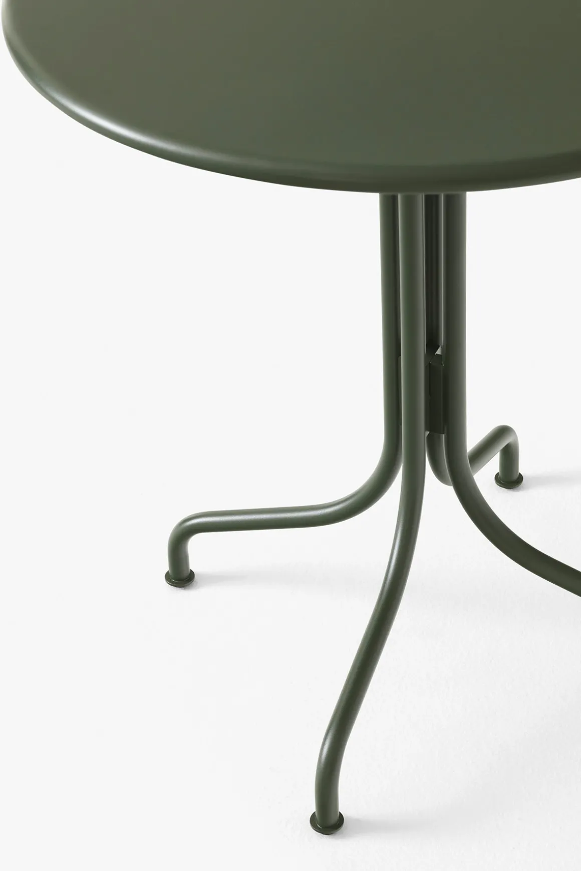 Bord - Thorvald Café Table Round, dia70 SC96 Bronze Green