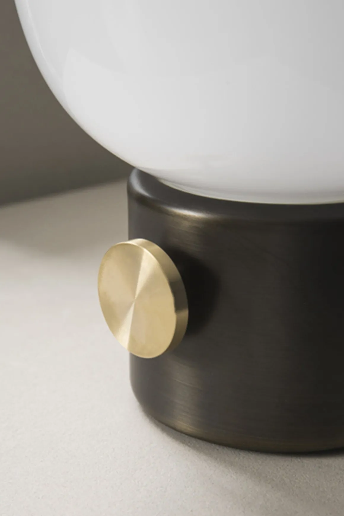 Bordlampe - JWDA Bronzed Brass