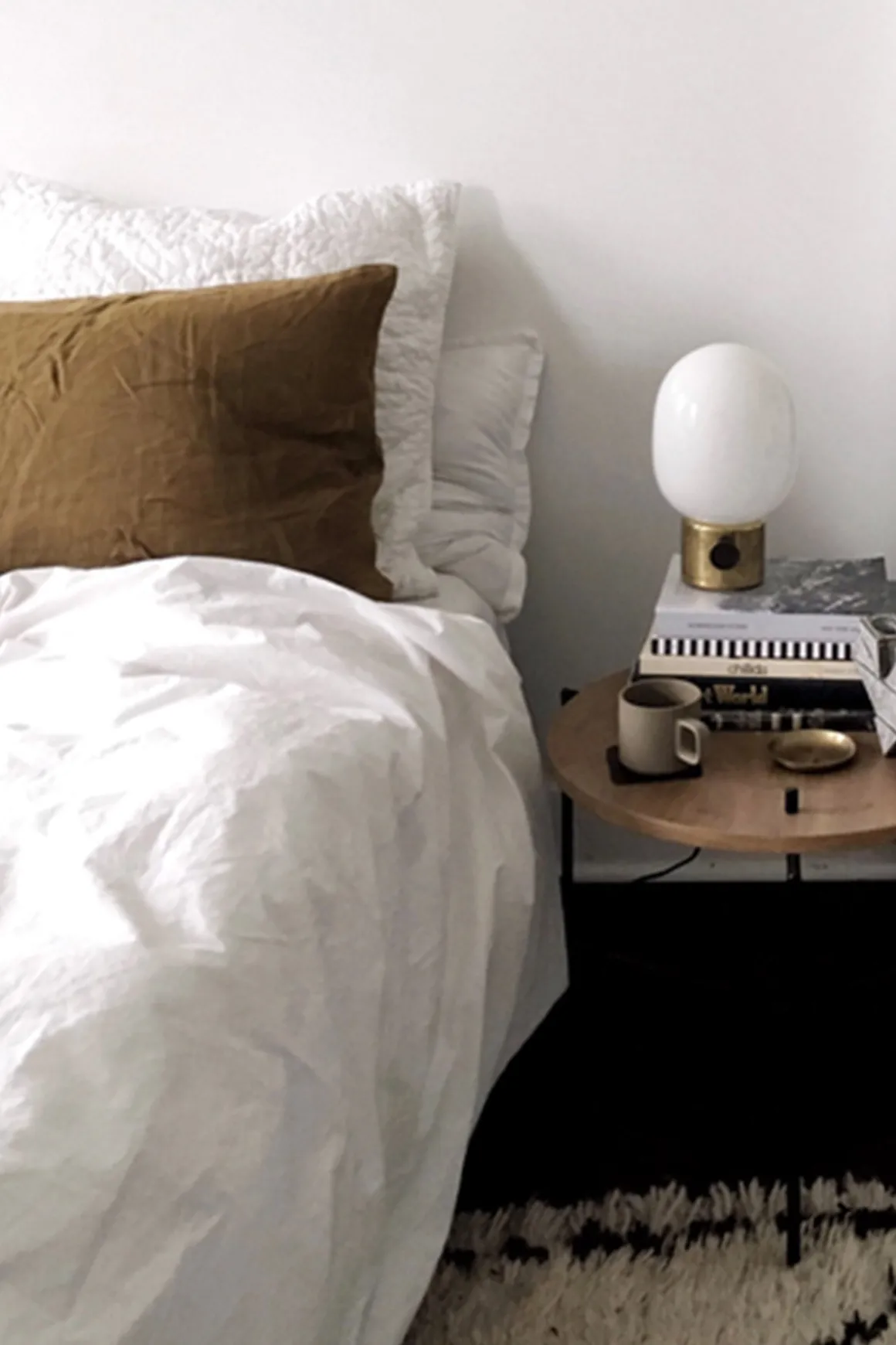 Bordlampe - JWDA Mirror Polished Brass