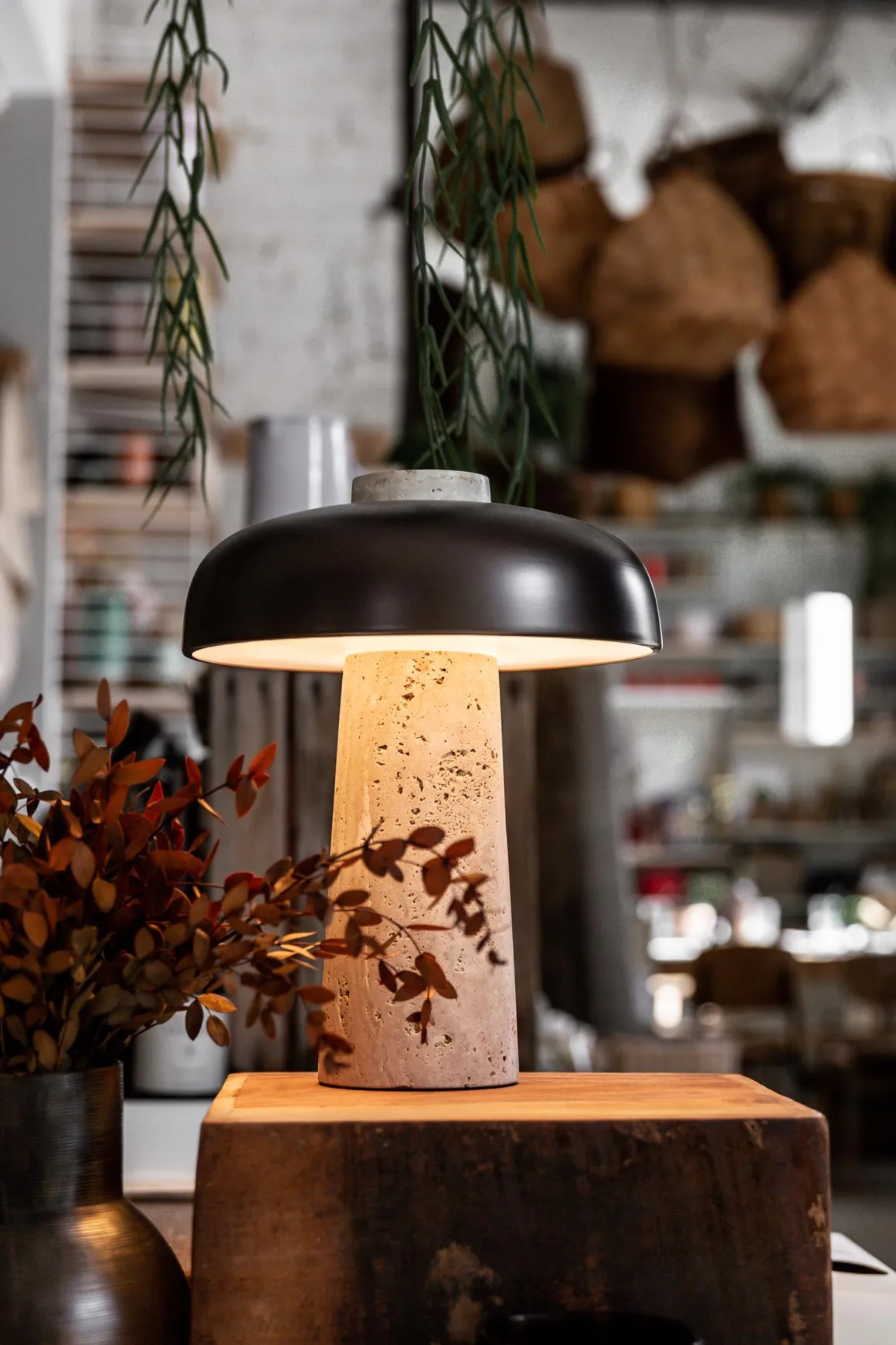 Bordlampe - Reverse Travertine Bronzed Brass