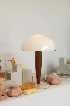 Bordlampe - SHY3 Herman Valnøtt/Marmor