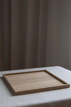 Brett - Square Tray 325 Oak