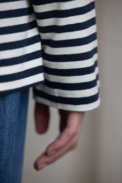 Genser - Circular Long Sleeve Mix Night