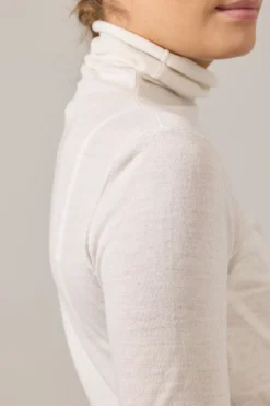 Genser - Korinella Merino Light Ivory