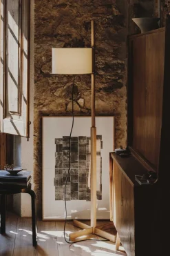 Gulvlampe - TMM Natural Oak White Parchment