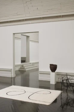 Gulvteppe - Astral Spiral Black