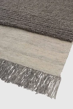 Gulvteppe - Humble Act Stone