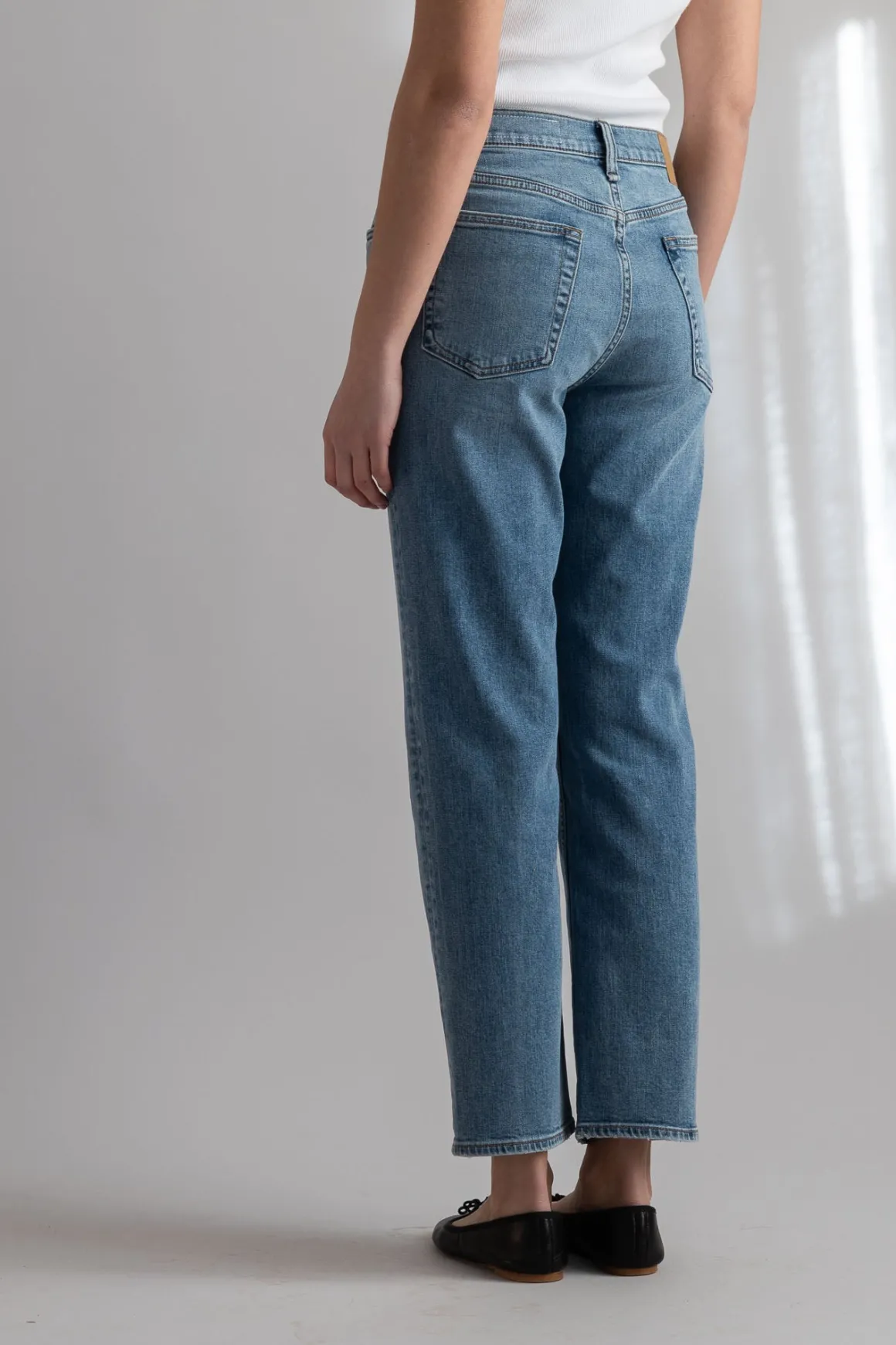 Jeans - Harlow Mid- Rise Ankle Straight