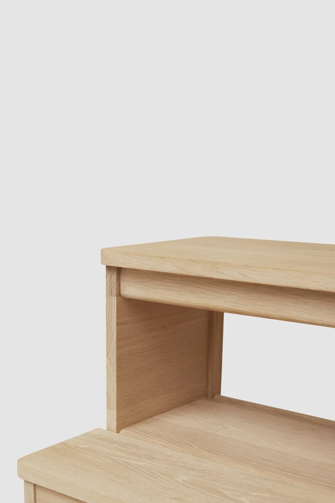 Krakk - A Line Step Stool Hvitoljet Eik