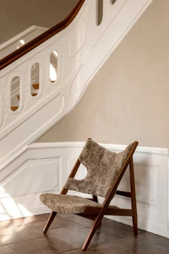 Lenestol - Knitting Lounge Chair, Walnut, Sheepskin Shahara