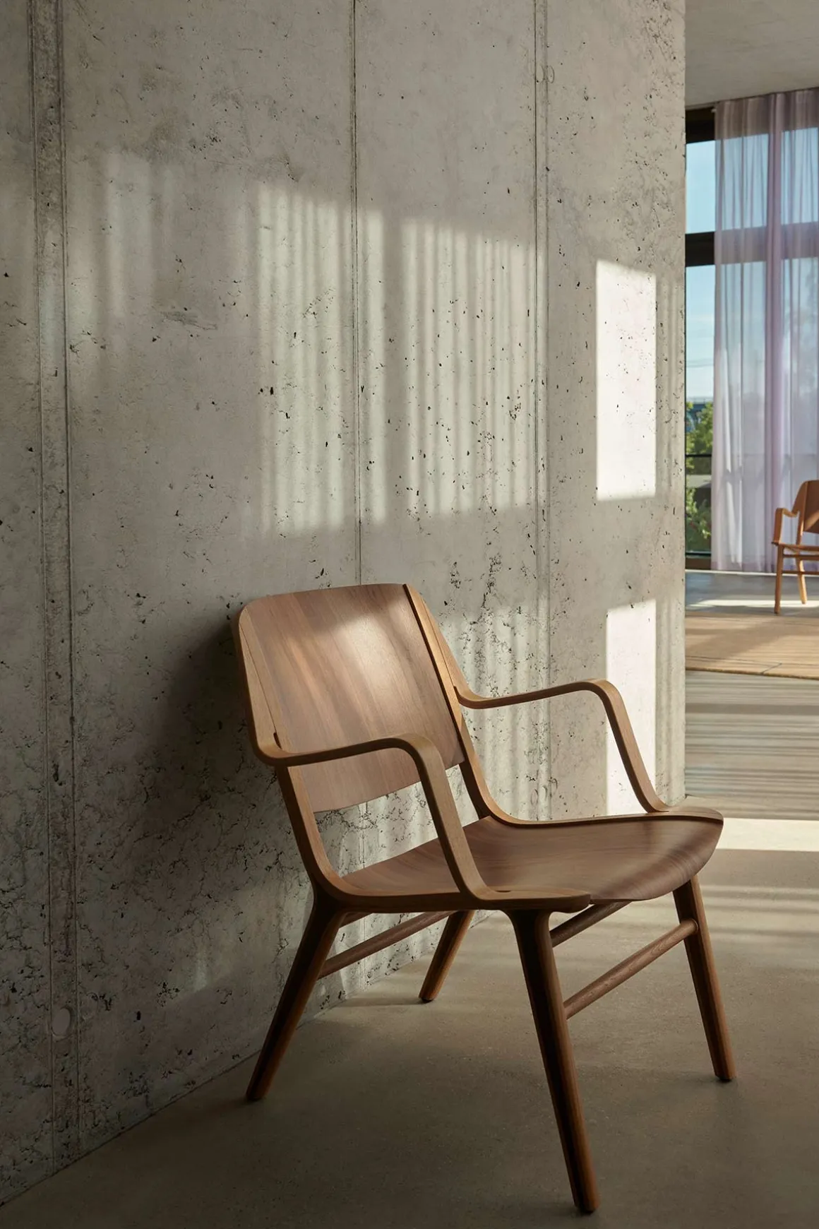 Loungestol - AX HM11 Oak/Walnut