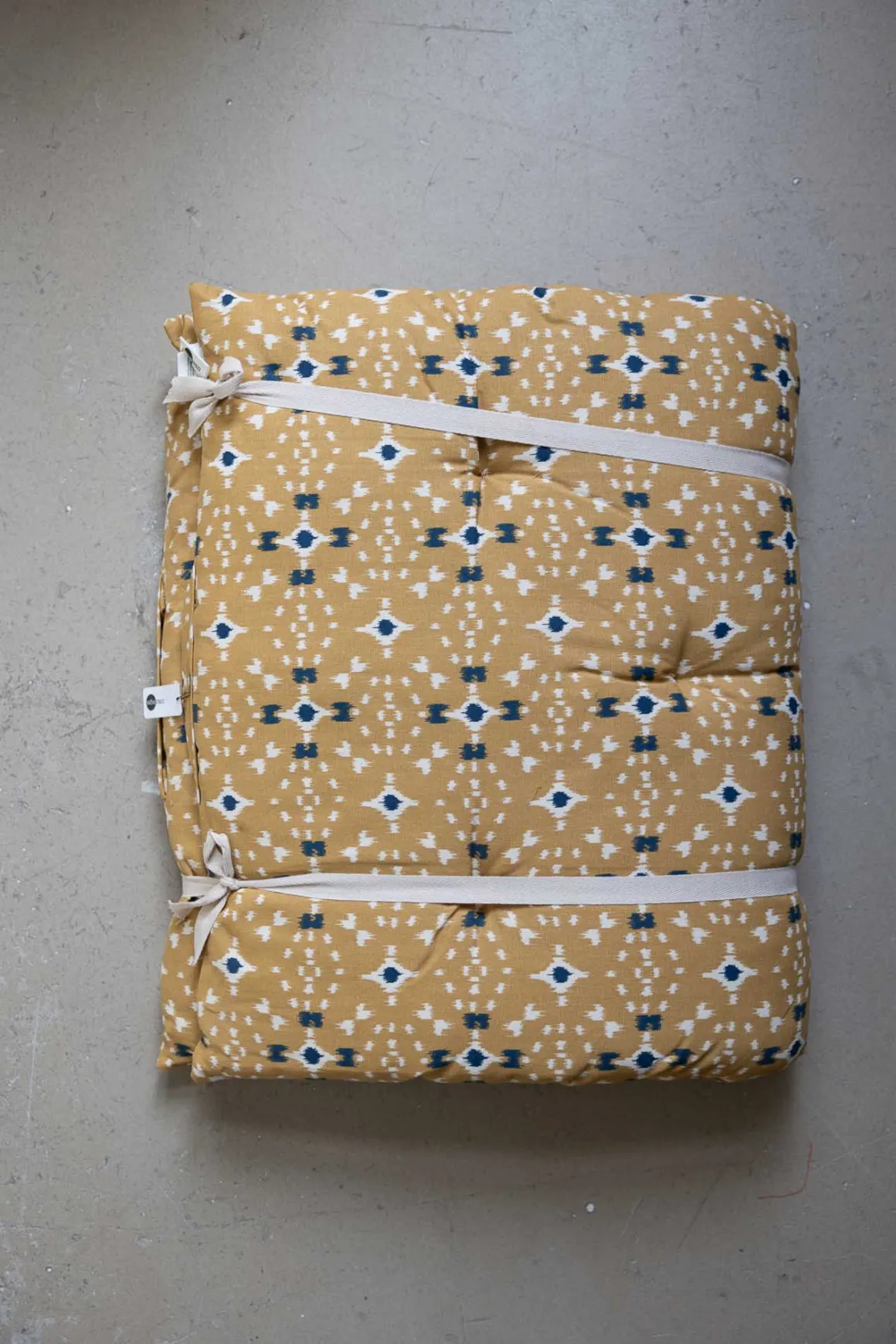 Madrass - 60x100cm Mustard/Off-White/Dark Blue