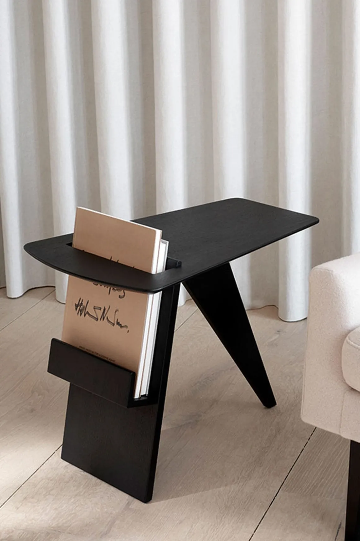 Magasinbord - Risom model 6500 Sort Lakk