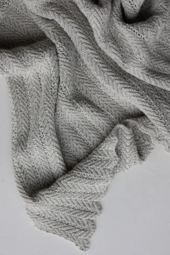 Pledd - Hollie Classic 130x160cm Pure Bliss