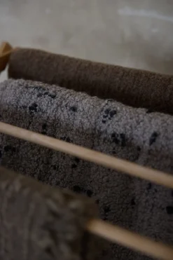 Pledd - Peg Throw 150x200cm Piuma