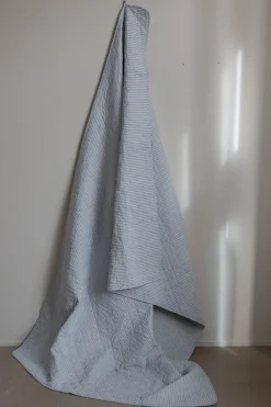 Pledd - Quilt 140x220cm Blå/Hvit