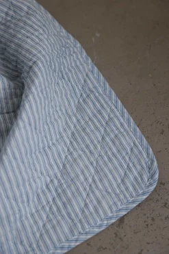 Pledd - Quilt 140x220cm Blå/Hvit