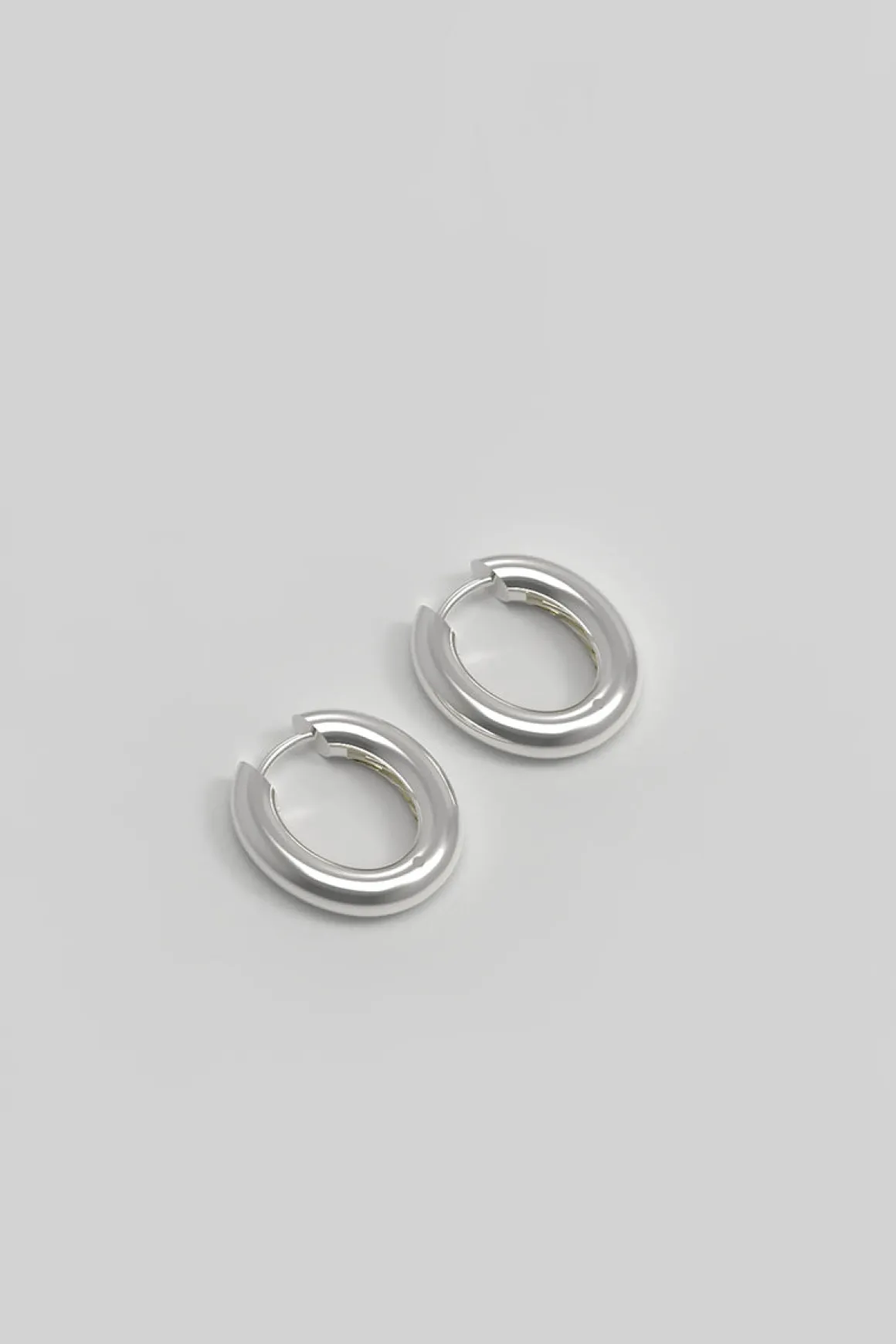 Øredobber - Chunky Hoop M Silver