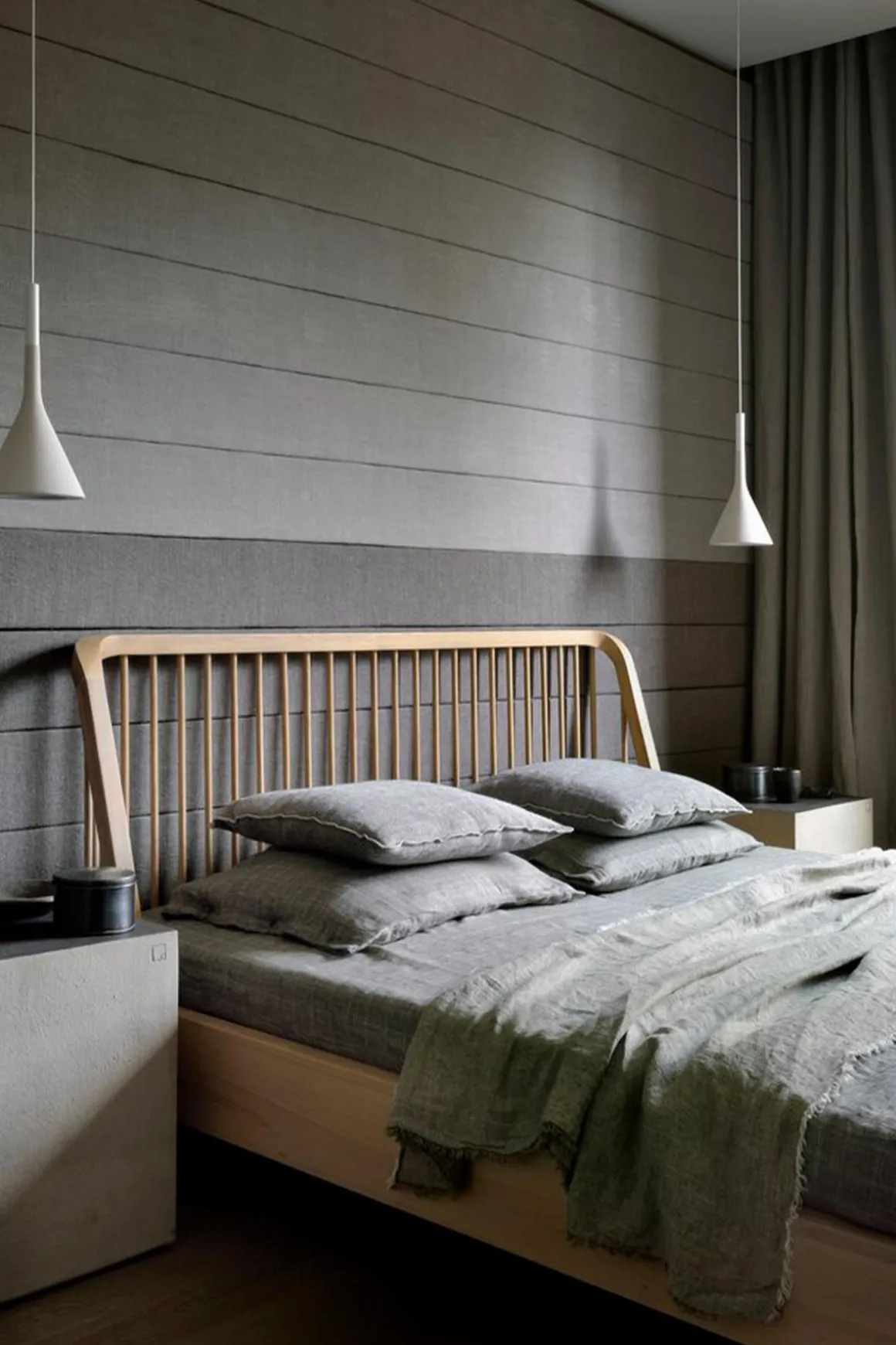 Seng - Spindle Bed 160x200cm Oak