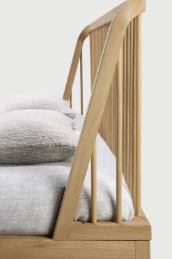 Seng - Spindle Bed 90x200cm Oak