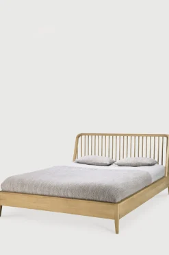 Seng - Spindle Bed 180x200cm Oak