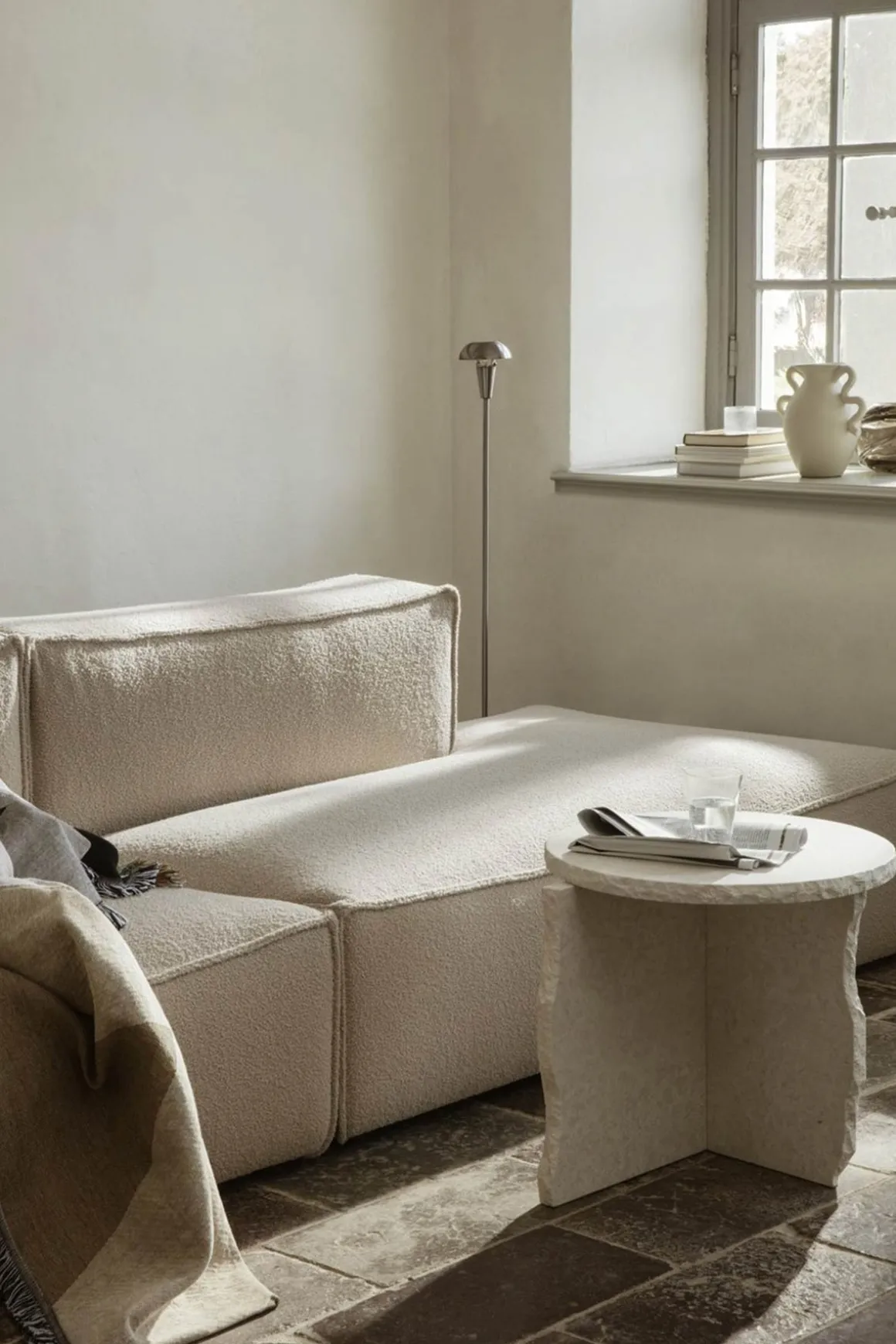 Sidebord - Mineral Sculptural Table