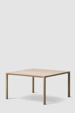 Sidebord - Piloti Modell 6725 63x63xh41cm Såpet Eik