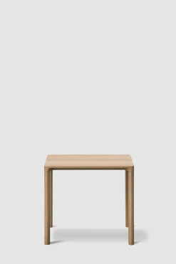 Sidebord - Piloti Modell 6705 46,5x39xh41 Lys Oljet Eik