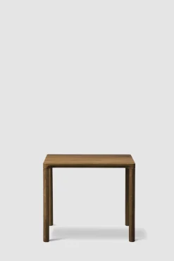 Sidebord - Piloti Modell 6705 46,5x39xh41cm  Røkt Eik/Olje