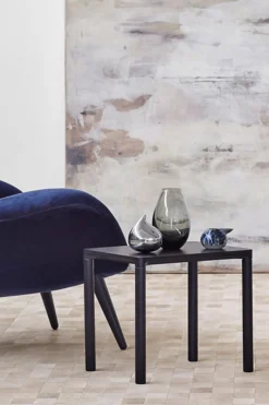 Sidebord - Piloti Modell 6705 46,5x39xh41cm Sort Lakkert Eik