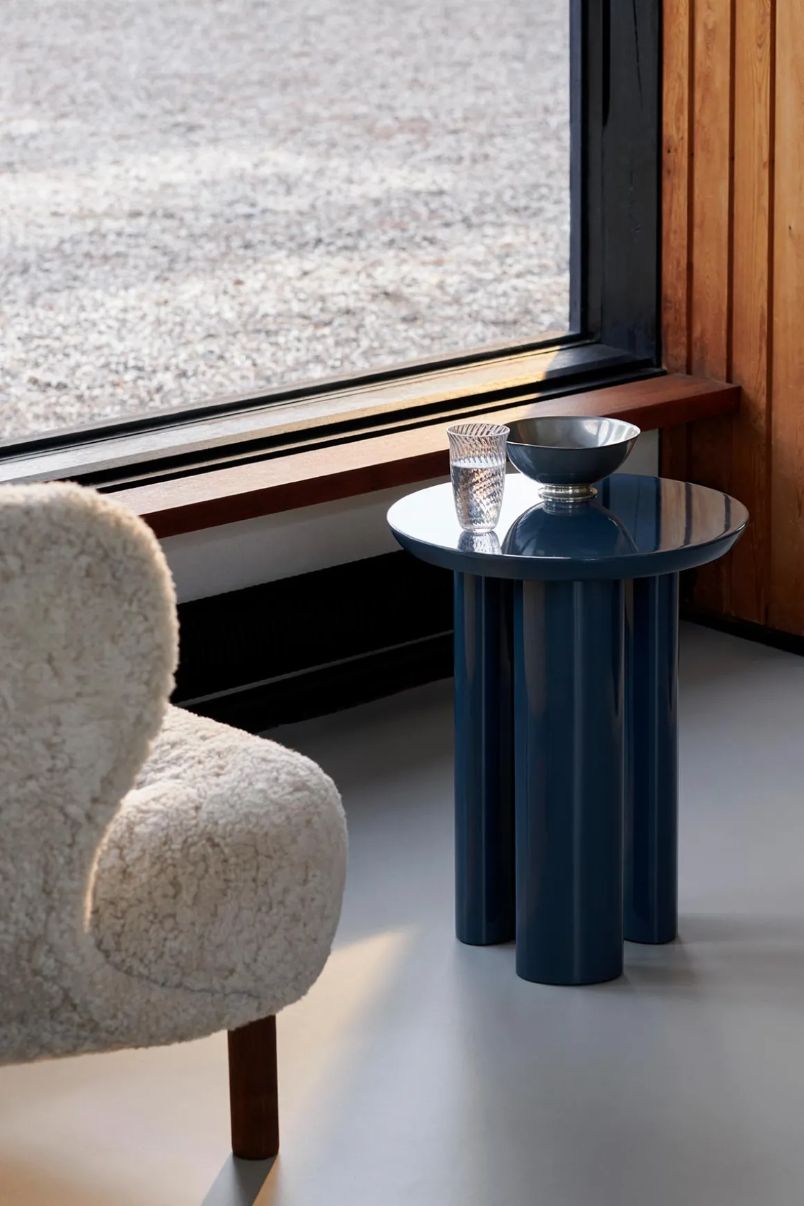 Sidebord - Tung JA3 Steel Blue