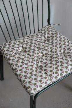 Sittepute - 45x45cm Off-White/Green/Burgundy