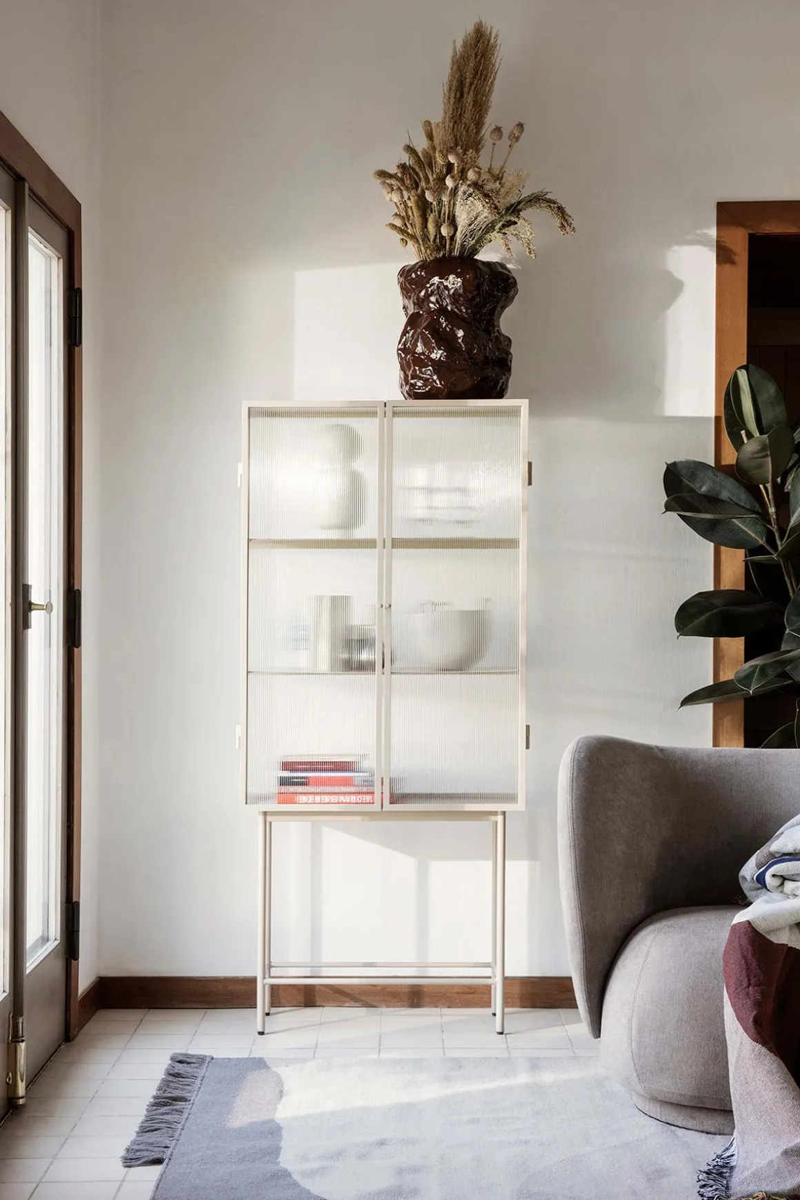 Skap - Haze Vitrine 32x70xh155cm Cashmere