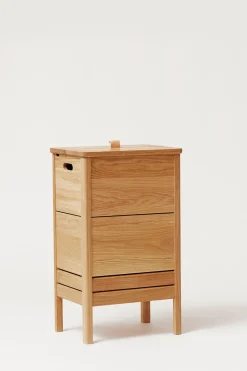 Skittentøyskurv - A Line Laundry Oljet Eik