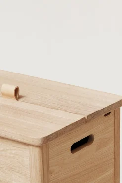 Skittentøyskurv - A Line Laundry Box Hvitoljet Eik