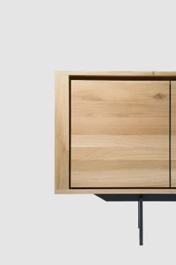 Skjenk - Shadow L 224x45xH80cm Eik