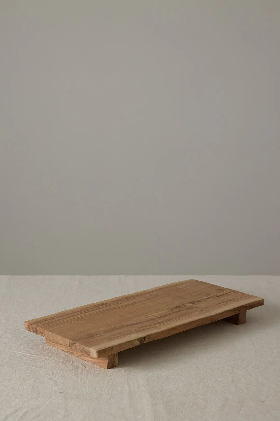 Skjærebrett - m/Føtter 22x50cm Akasie