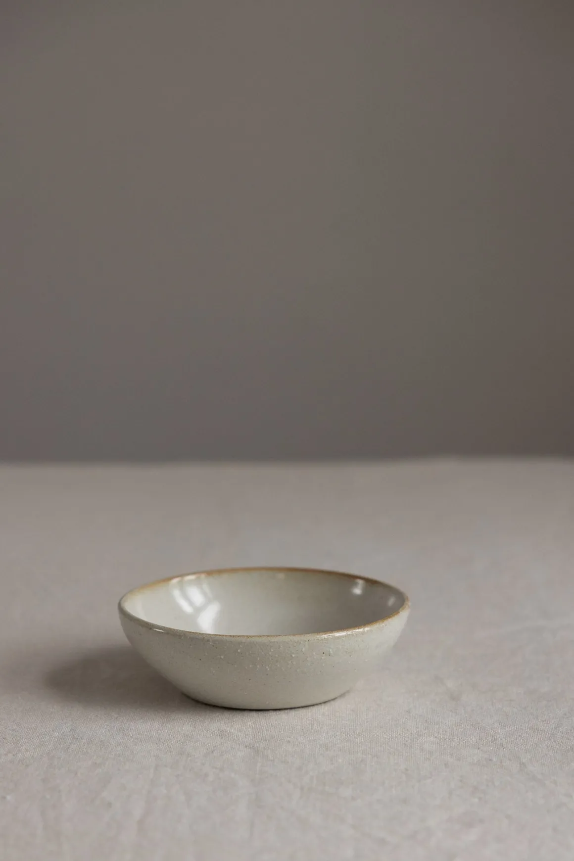 Skål - Out of Lines L Off-White