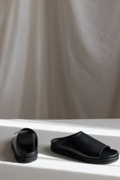 Sko - Slippers Julita Nappa Black