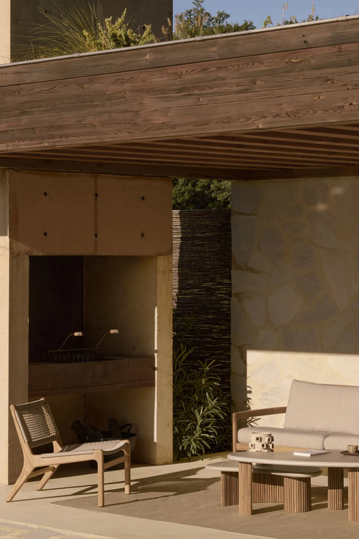 Sofabord - Boomerang Outdoor L126cm Concrete/Teak