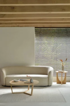 Sofabord - Tripod Dia96cm Varnished Oak