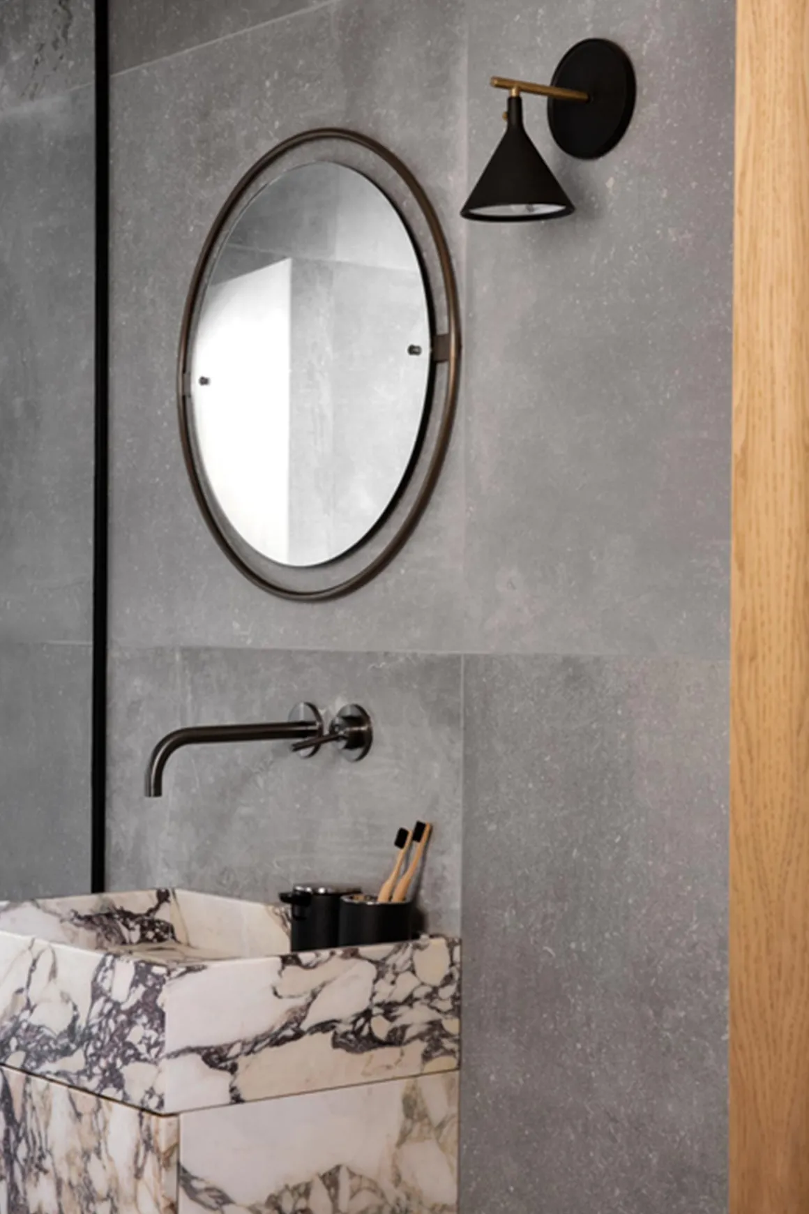 Speil - Nimbus dia60cm Bronzed Brass