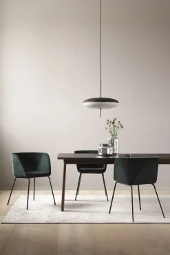 Spisebord - Ana 6490 Røykbeiset/Oljet Eik / Sort Laminat