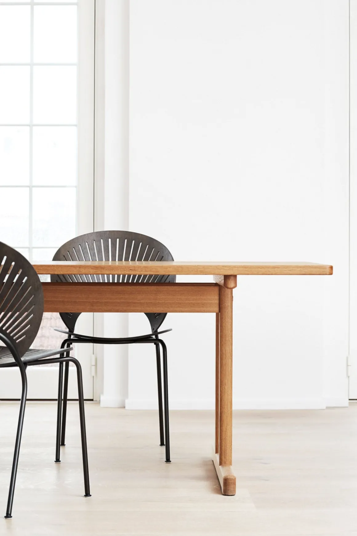 Spisebord - Ana 6491 Såpet Eik/Almond Laminat